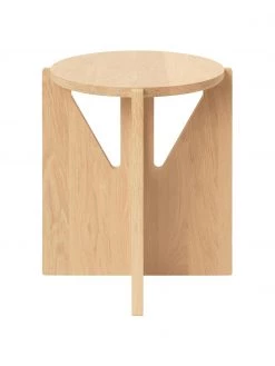 Kristina Dam Beistelltisch Future aus Eichenholz, Ø 36 x H 42 cm -Westwingnow Geschaft Beistelltisch Future aus Eichenholz 4