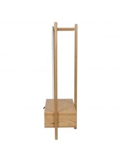 Woodman Garderobe Entry aus Eichenholz mit Spiegel, B 149 x H 180 cmNur noch wenige verfügbar 9 Woodman Garderobe Entry aus Eichenholz mit Spiegel, B 149 x H 180 cmNur noch wenige verfügbar -Westwingnow Geschaft Garderobe Entry aus Eichenholz mit Spiegel 3