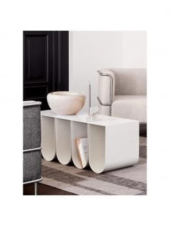 Kristina Dam Metall-Sitzbank Curved in Wei&szlig;, B 110 x H 42 cm -Westwingnow Geschaft Metall Sitzbank Curved in Weiss 5