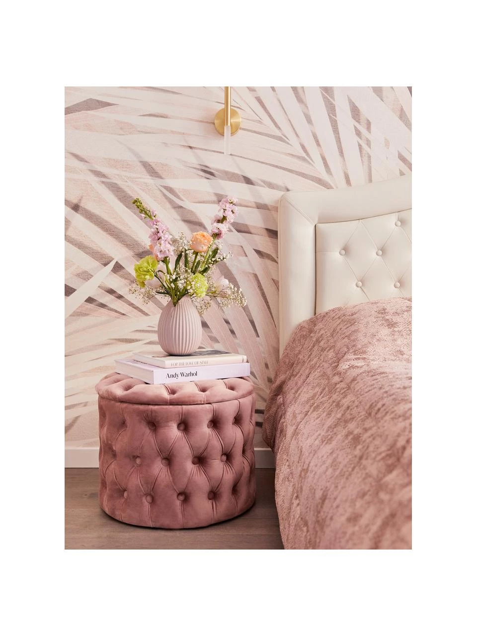 Westwing Collection Samt-Hocker Chiara mit Stauraum in Rosa, Ø 50 x H 42 cm 2 Westwing Collection Samt-Hocker Chiara mit Stauraum in Rosa, Ø 50 x H 42 cm – Bild 2