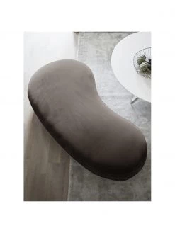 Jotex Samt-Sitzbank Coconino in Grau, gepolstert, B 160 x H 36 cm 8 Jotex Samt-Sitzbank Coconino in Grau, gepolstert, B 160 x H 36 cm -Westwingnow Geschaft Samt Sitzbank Coconino in Grau gepolstert 2