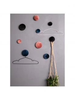 Samt-Wandhaken-Set Giza in Rosa, 3-tlg., Set mit verschiedenen Größen 11 Samt-Wandhaken-Set Giza in Rosa, 3-tlg., Set mit verschiedenen Größen -Westwingnow Geschaft Samt Wandhaken Set Giza in Rosa 3 tlg 5